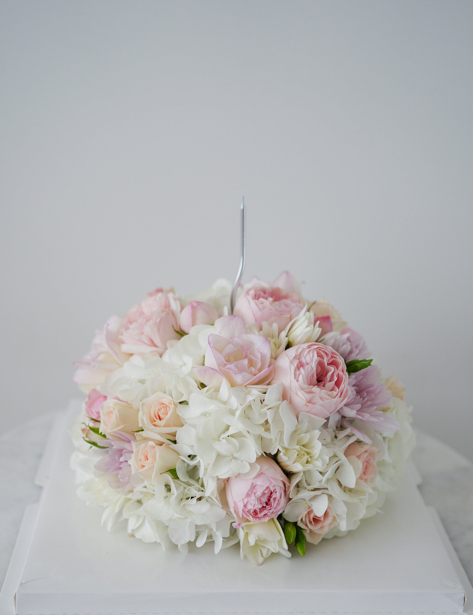 Deluxe Floral Cake
