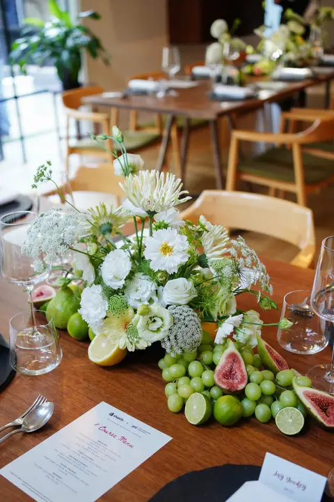 Sculptural event centrepiece